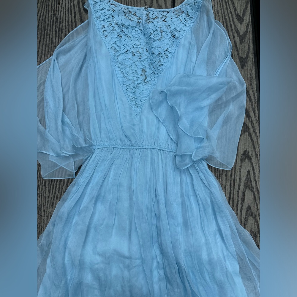 Dress - Picture 16 of 16